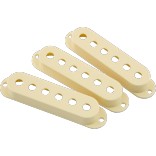 Fender Road Worn Stratocaster Pickup Covers, Aged White (3)