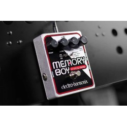 Electro Harmonix Memory Boy - Analog Echo/Ch/Vb